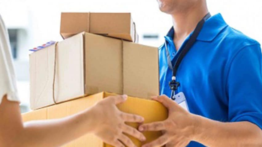 7 Essential Questions You Need to Ask Your Courier Services Parcel Chief